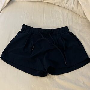 Lululemon Stroll At Sundown Short